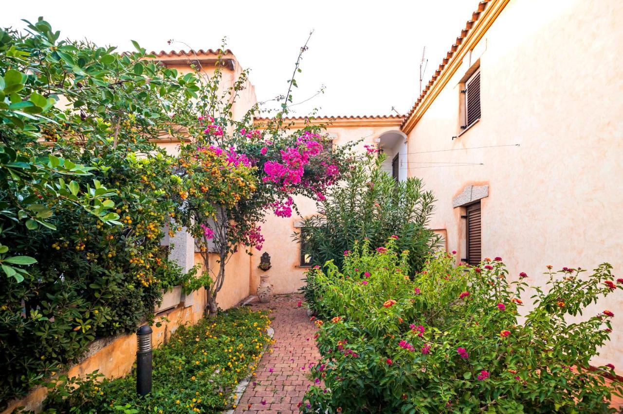 Residence Lu Soli Budoni Affitti Exterior foto